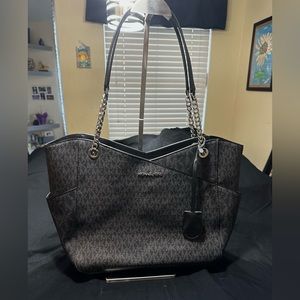 Michael Kors Logo Shoulder Bag